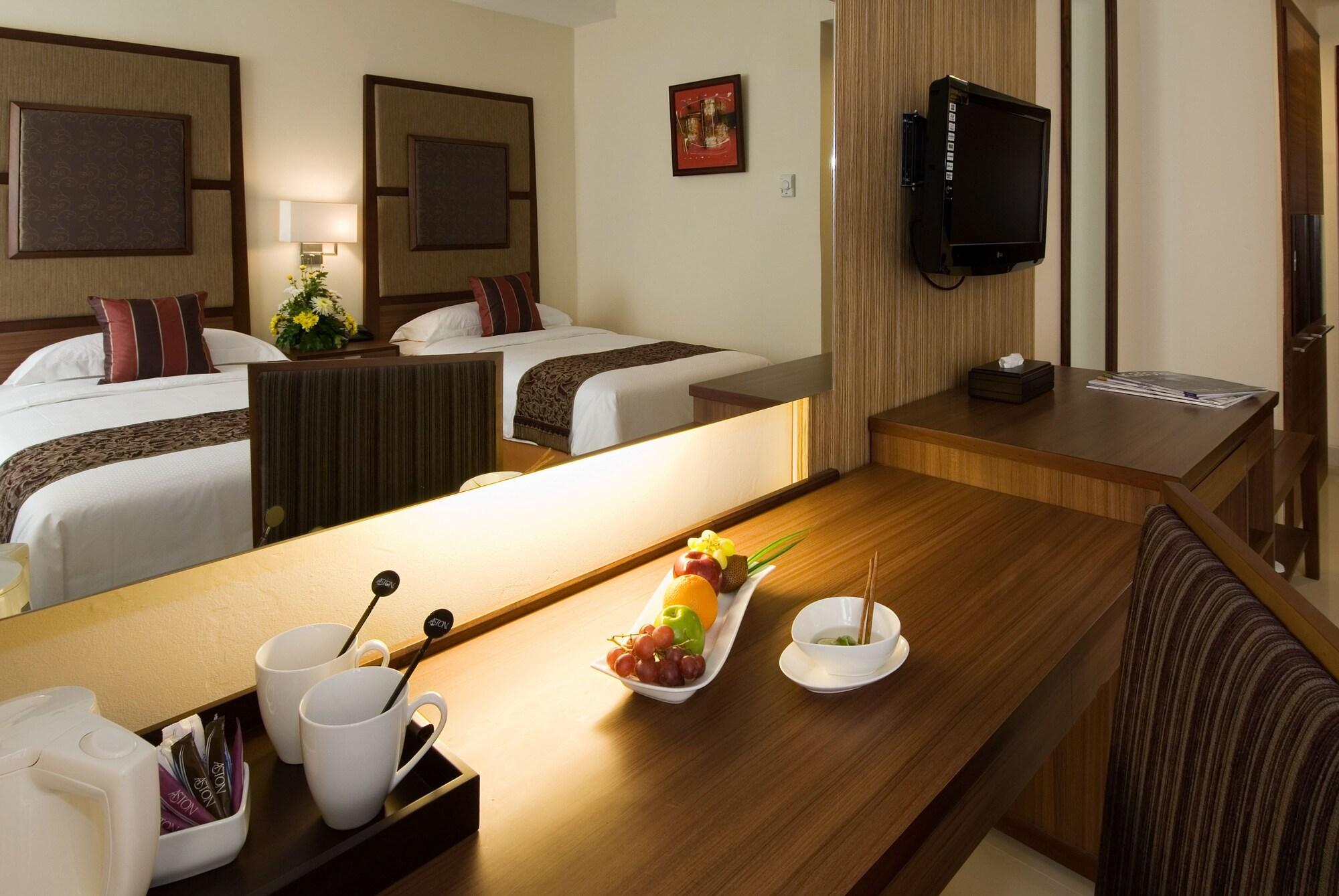Aston Manado Hotel Exterior photo