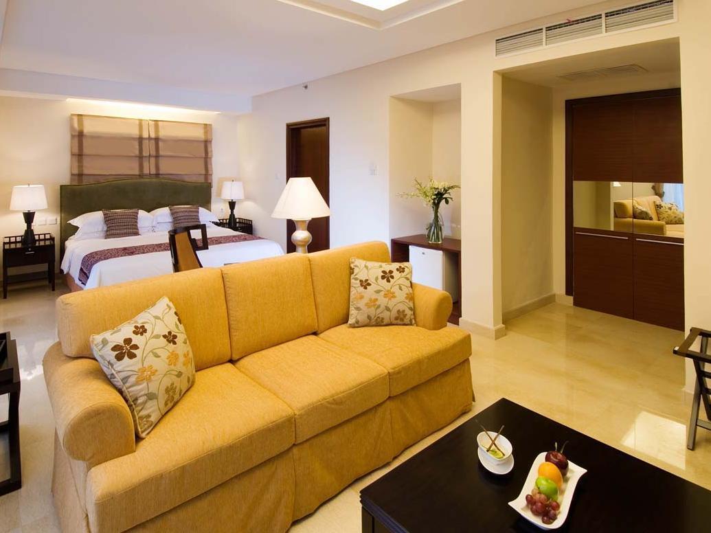 Aston Manado Hotel Exterior photo